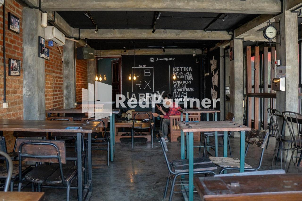 Jabrix Mitra Reddoorz Bandung